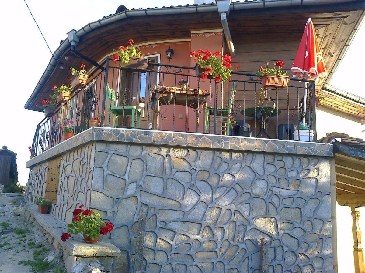 Тороманова Къща Koprivshtitsa Buitenkant foto